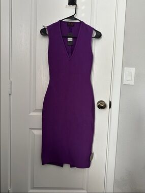 Hot Miami Styles Purple V-Neck Midi Bodycon Dress